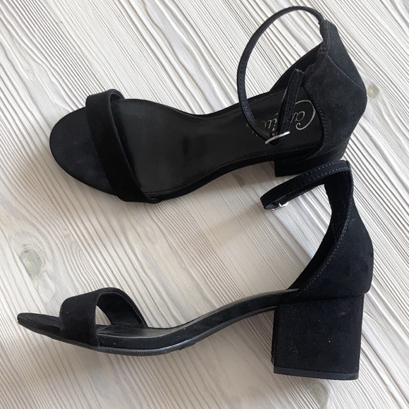 Suede Sandals size 7 - Picture 4 of 6